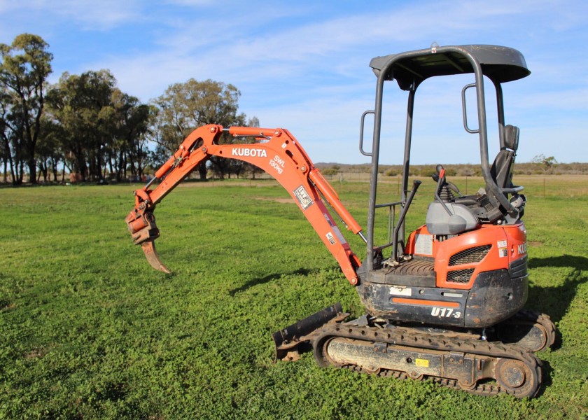 1.7T Kubota Excvator 5