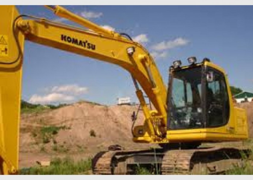 18 Tonne Excavator with attachments 1