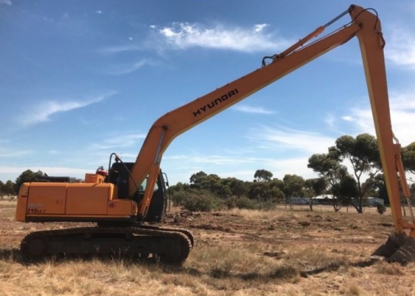 18m Long Reach Excavator 2