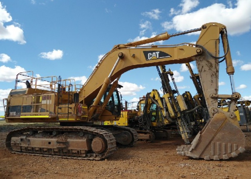 1x CAT 365 CL ME Excavator 1