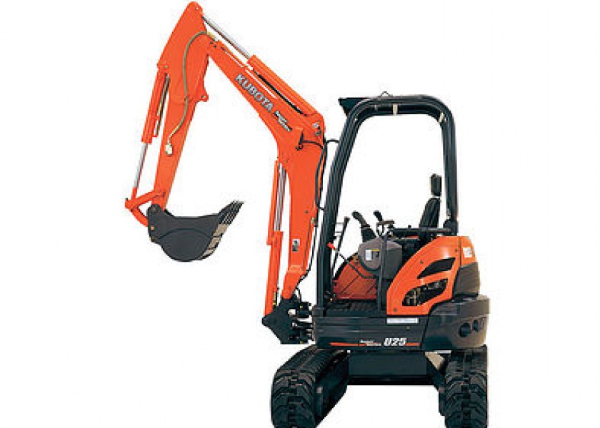 2.5 Tonne Excavator 1