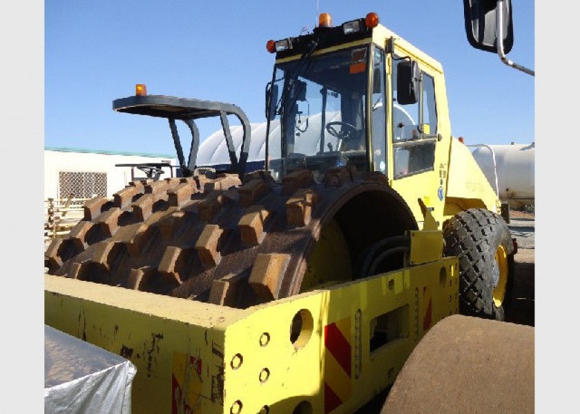 20 Tonne Bomag BW219DH-3 Pad Foot Roller 1