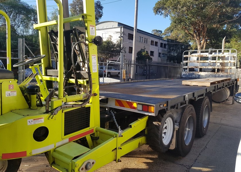 20 Tonne Flatbed Truck 3