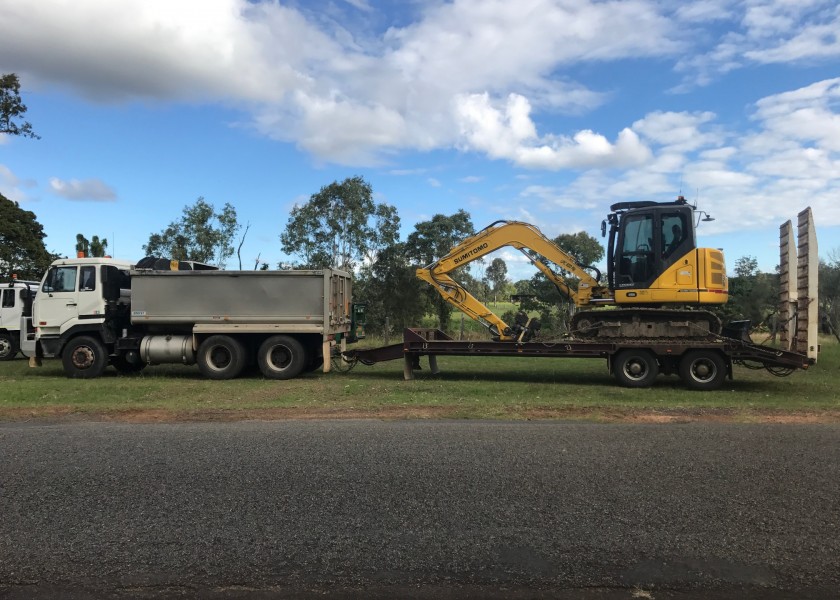 2005 UD CWB 483 Tipper 1