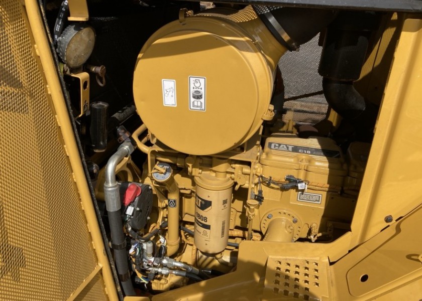 2006 CAT D9T 8