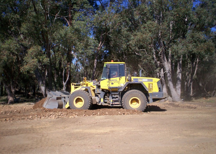 2006 KOMATSU WA380-5 Loader 1