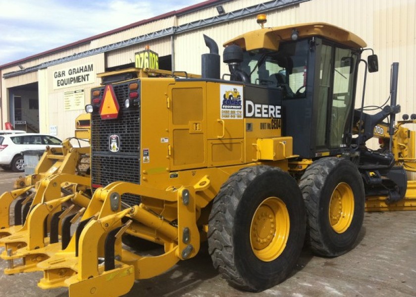 2007 John Deere 770D Grader 1