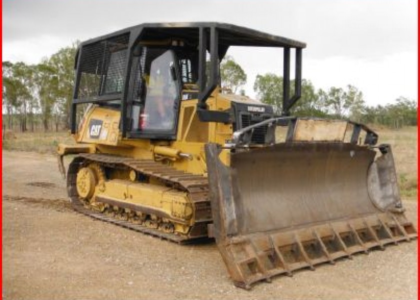 2008 Cat Dozer D6K 1