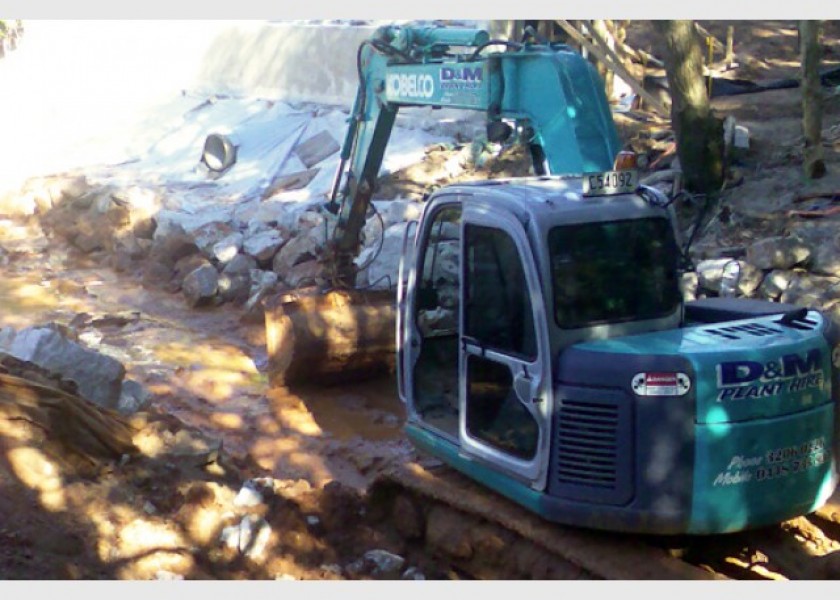 2008 Kobelco SK135SR-2 13.5T Excavator AVAILABLE NOW 1