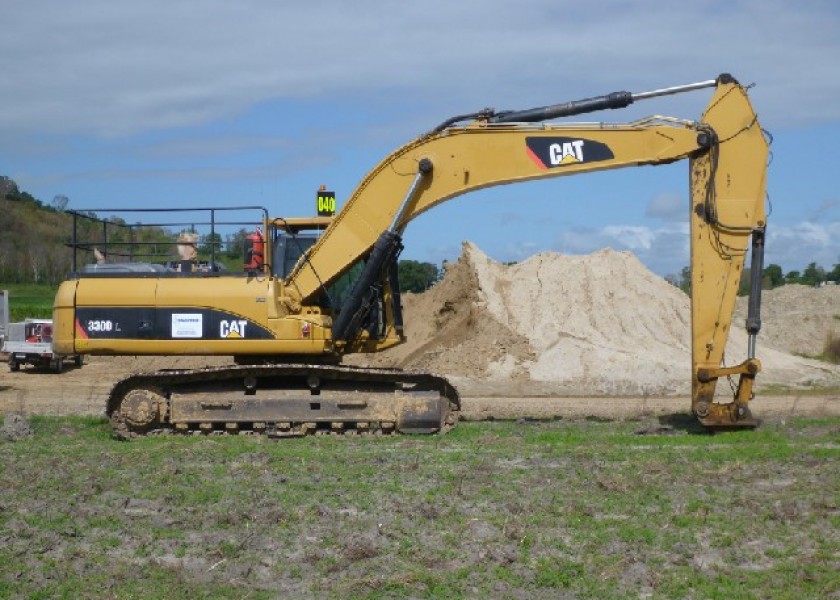 2009 Cat 330DL Excavator 1