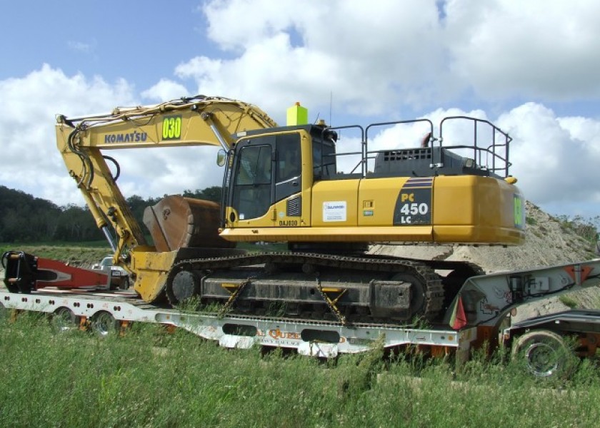 2009 Komatsu PC450-8  2