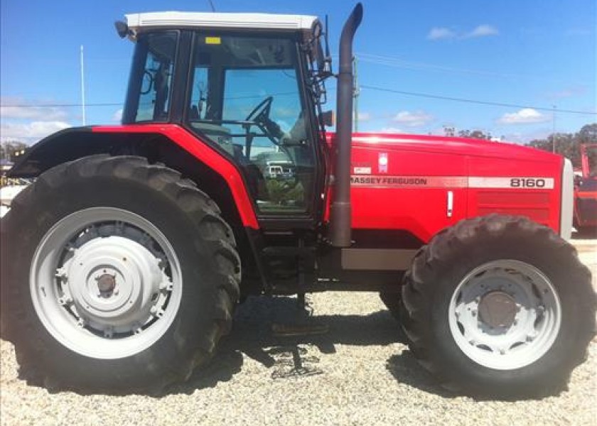 200hp Massey Ferguson 8160 2