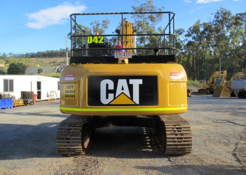 2011 Cat 329DL Excavator 2