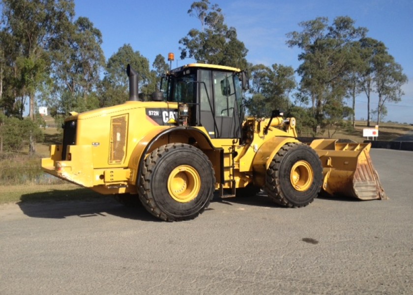 2011 CAT 972H Wheel Loader 2