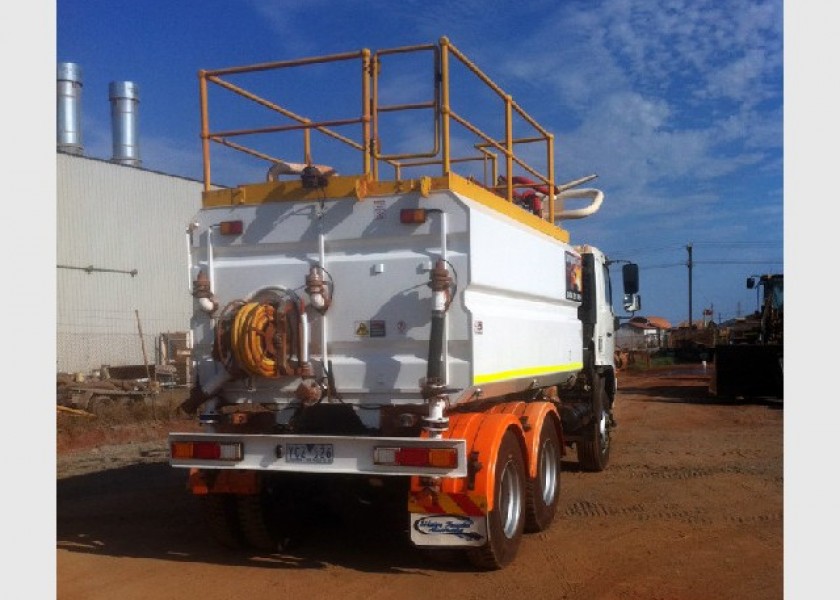 2011 Hino Water Cart 13,000L 2