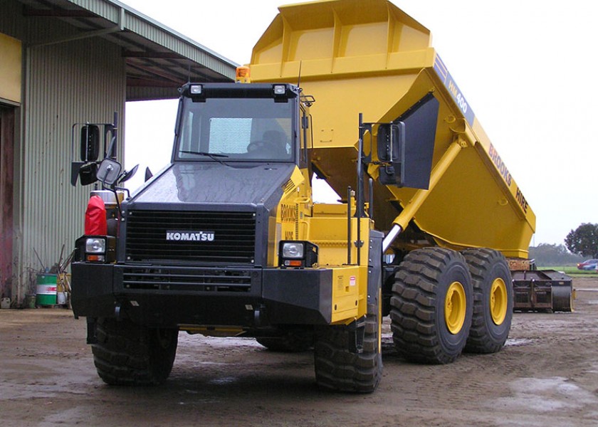 2012 40t KOMATSU  HM400-2 AWT2 Artic Dump Truck 1