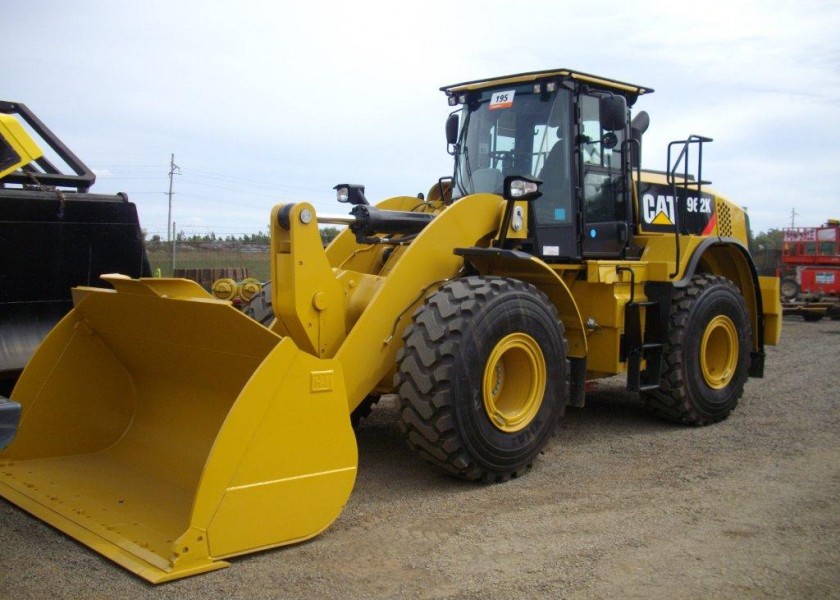 2012 CATERPILLAR 962K Loader 1