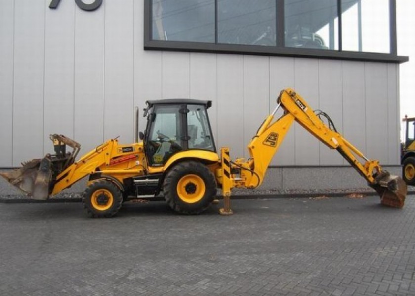 2012 JCB 3CX P21 ECO Backhoe 1