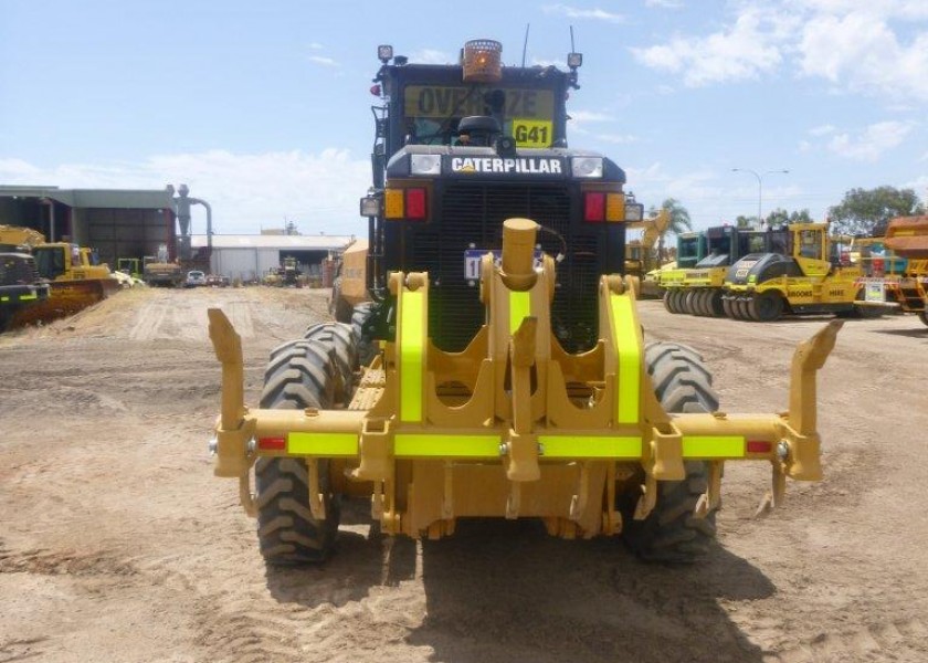 2013 CAT 120M VHP Grader 1