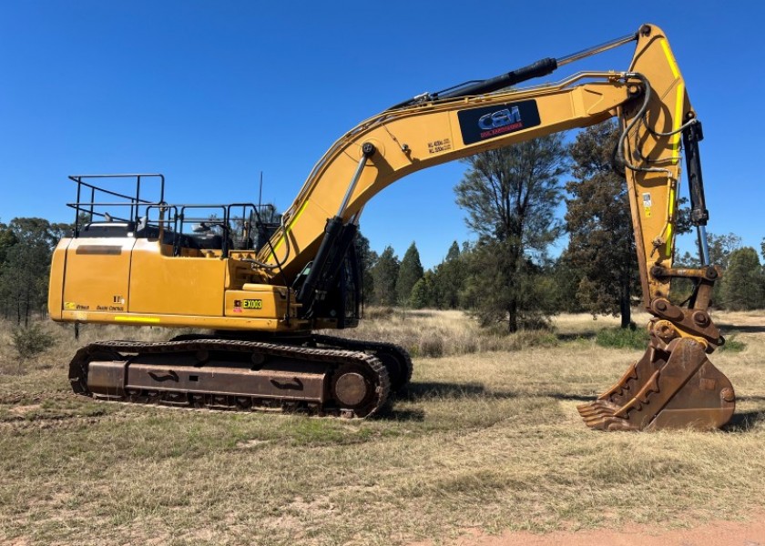 2016 Caterpillar 336FLXE 2