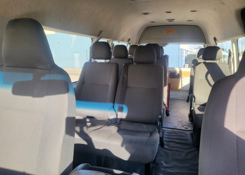 2017 Toyota 4X4 Bus 5