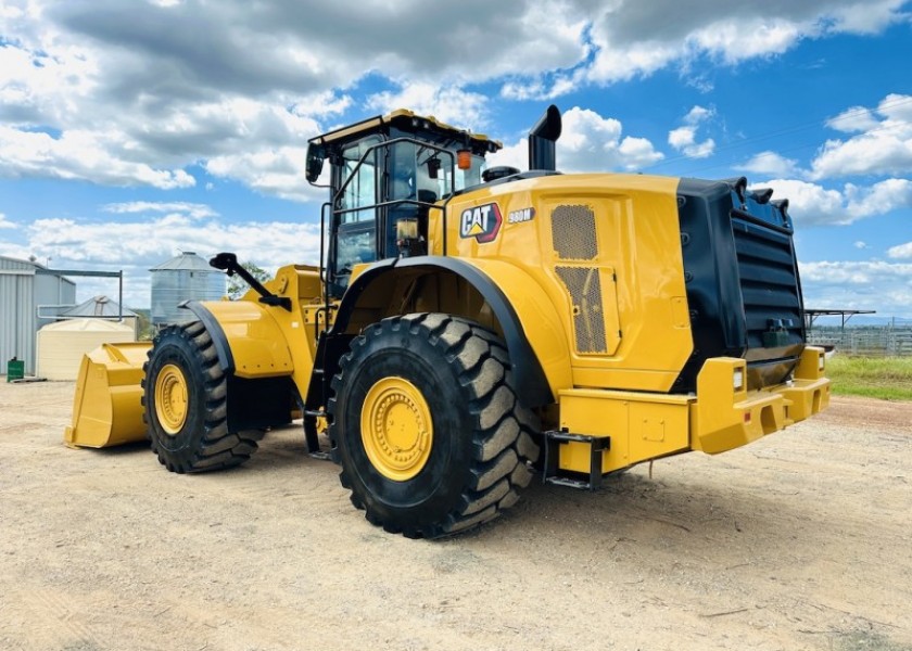 2018 CAT 980M Wheel Loader 1
