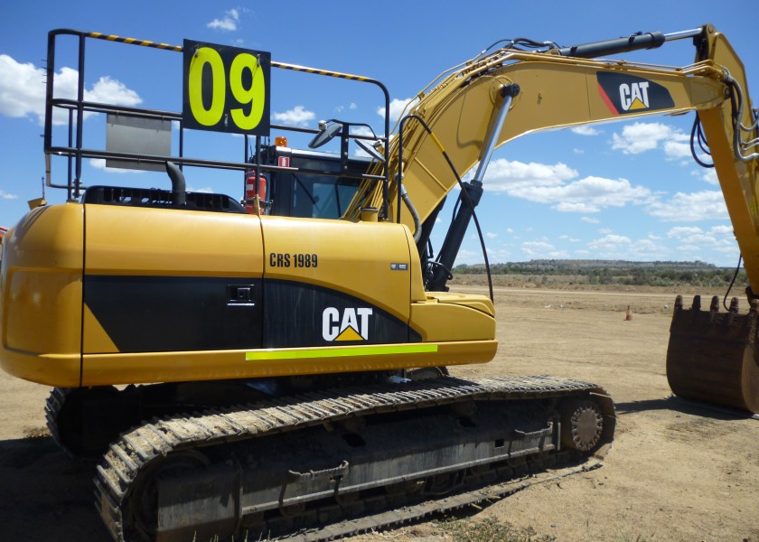 20T Cat 320D Excavator - Full Mine Spec 2