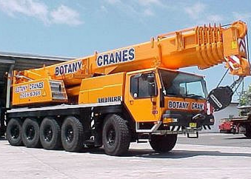 20T Franna Crane 3