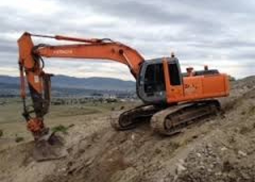 20T Hitachi Excavator 1