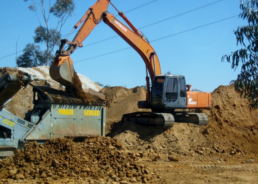 20T Hitachi Excavator 2