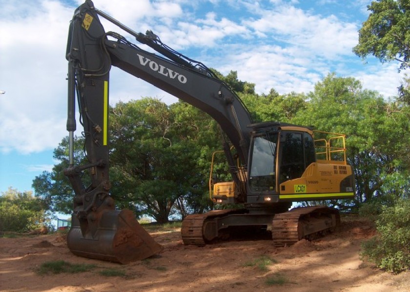 21T Volvo Excavator  1