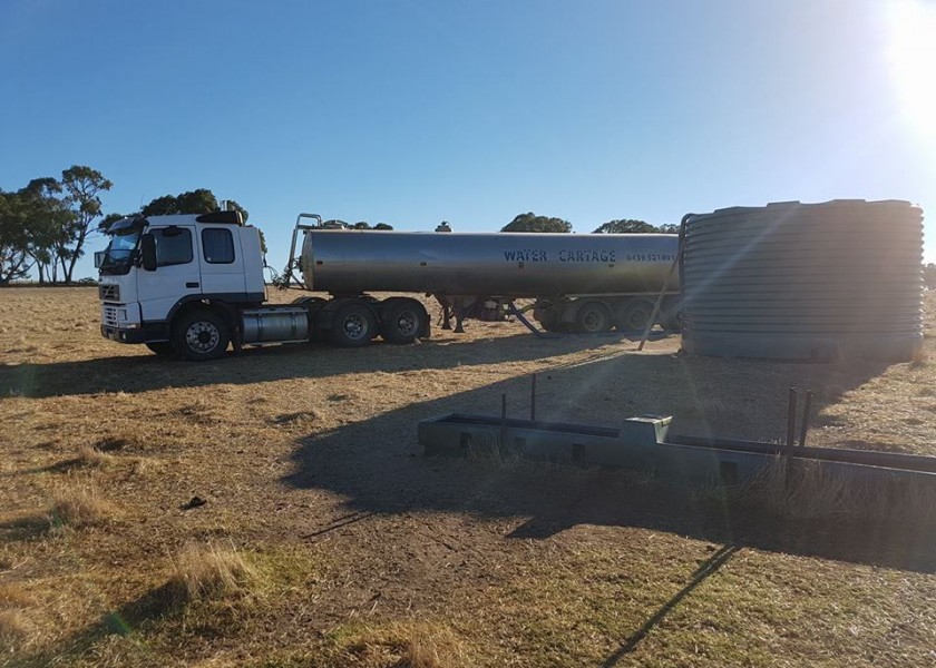 22,000L Semi Water Truck 2