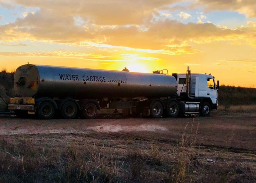 22,000L Semi Water Truck 4