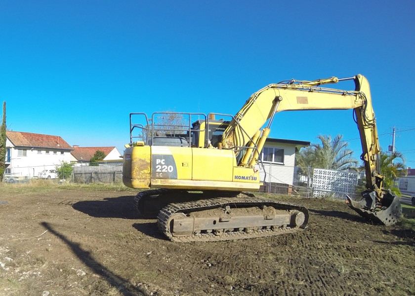 22 Tonne Excavator 1