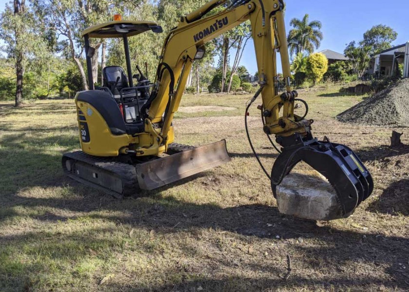 2.5 - 4.5T Hydraulic Grab 3