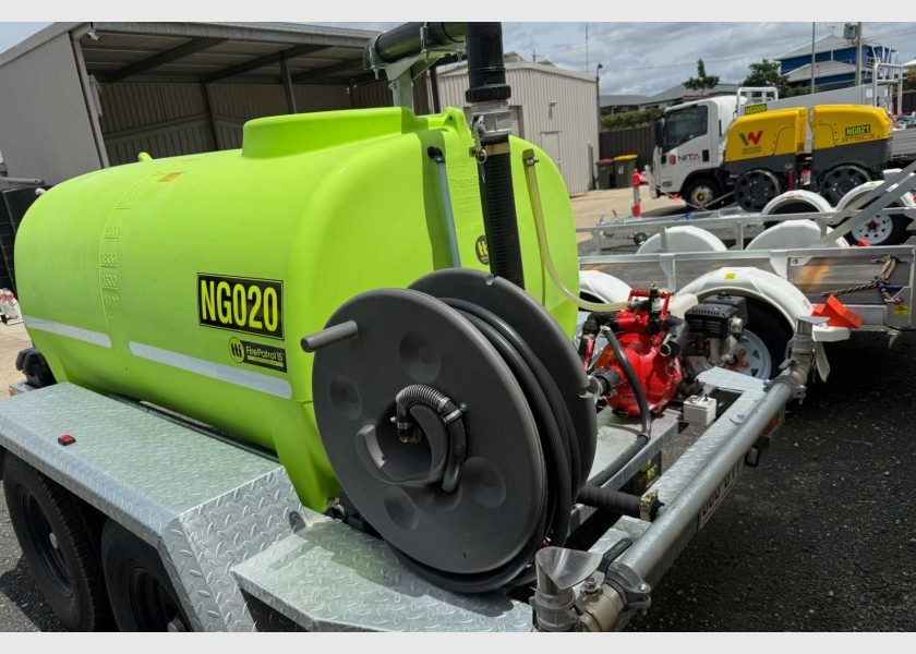 2,500L Water Trailer 2