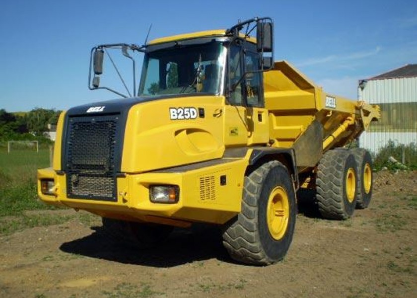 25T Articulated Dump Truck 1