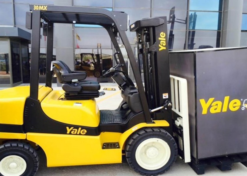 2.5T Forklift 1