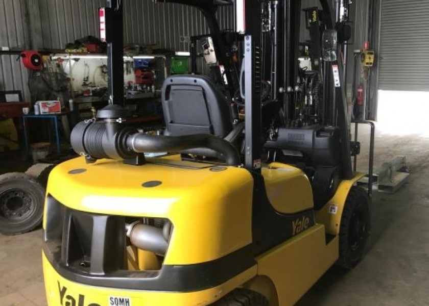 2.5T Forklift 6