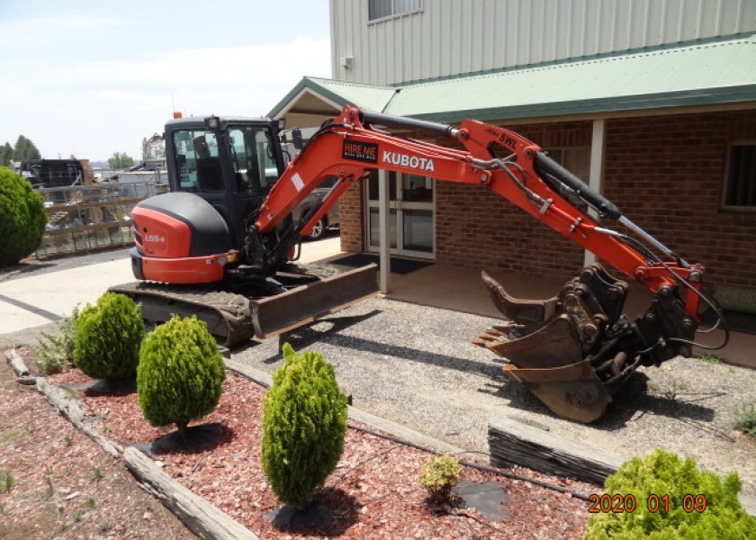 2T Kubota Excavator 3