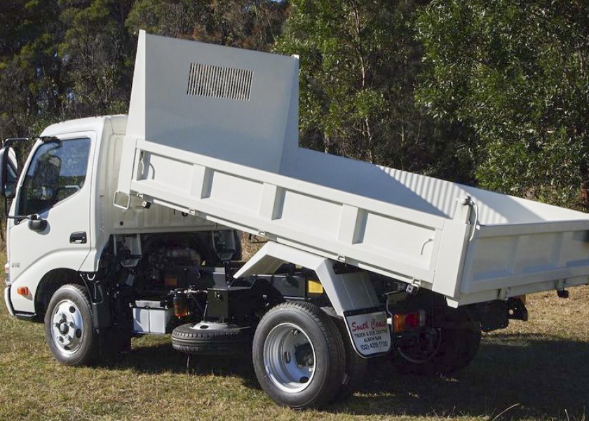 2T Hino Tipper 1