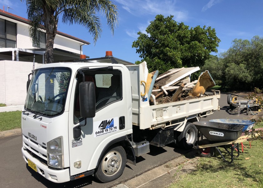 2T Tipper Truck 1