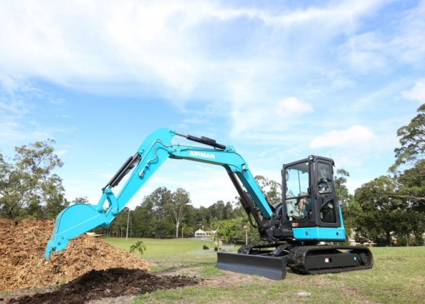 3 x 5T Airman Excavators 1