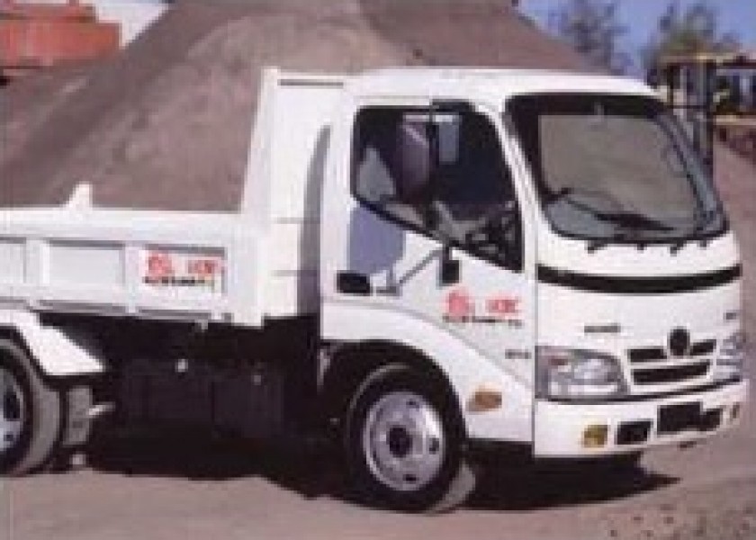 3.5T Tipper 1