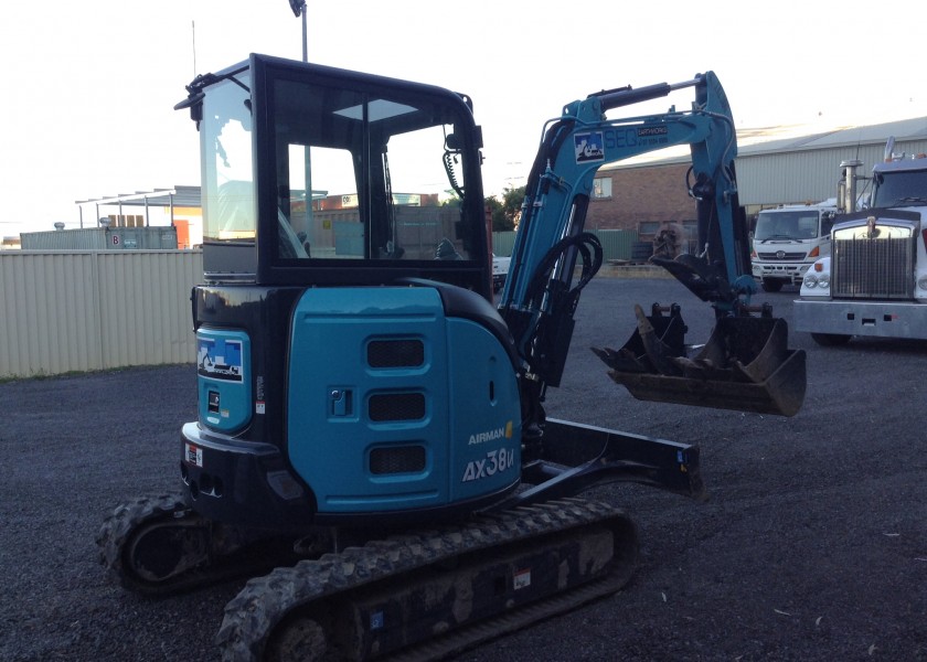 3.8T Airman Excavator  4