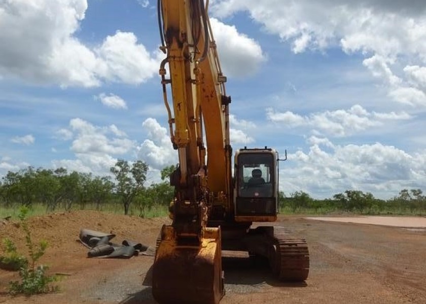 30T Excavator 4