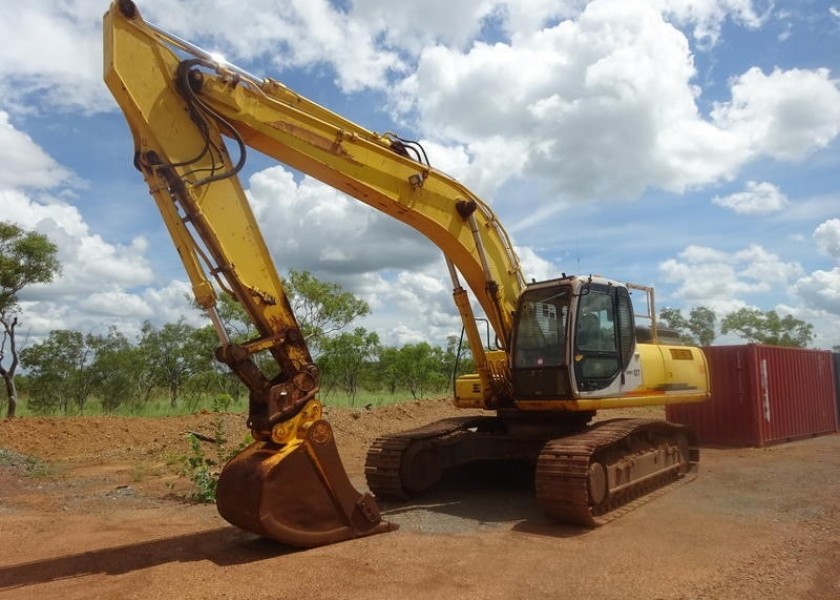 30T Excavator 2