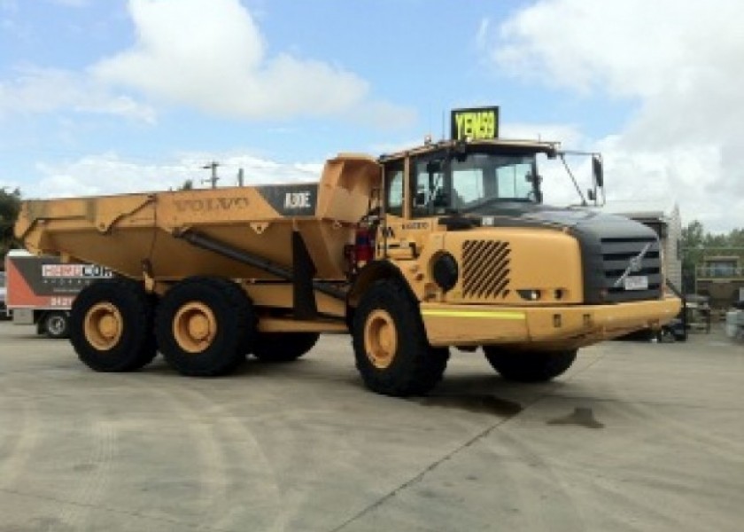 30T VOLVO A30E ARTIC DUMP TRUCK 1