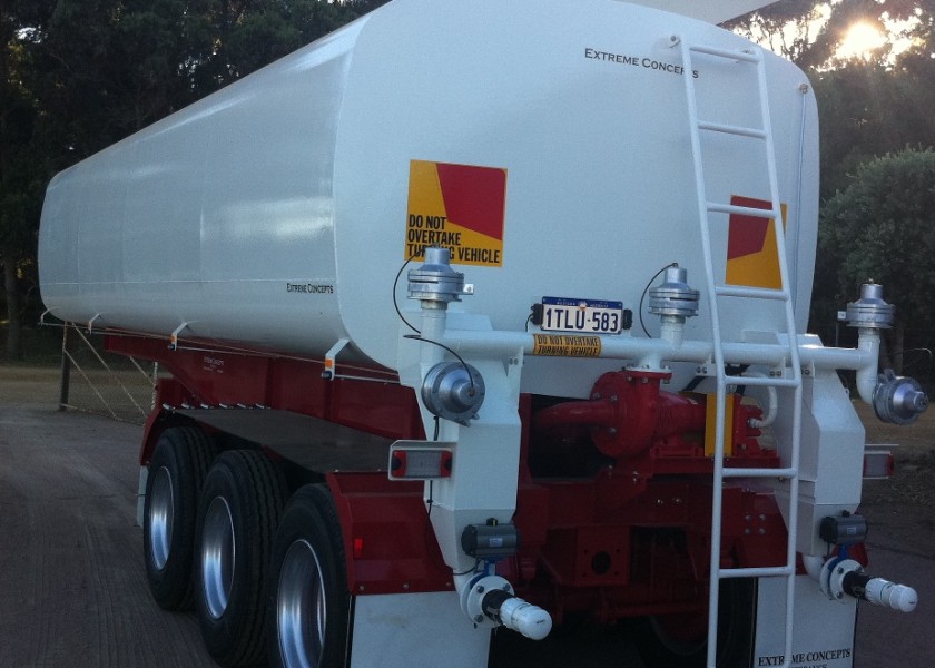 33,000 Lt Water Tanker 1