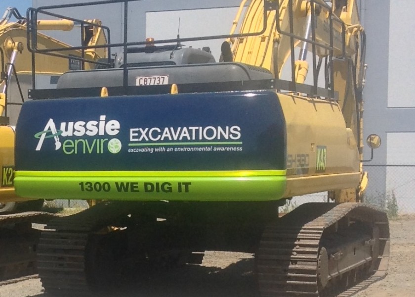35 Tonne Excavator 2